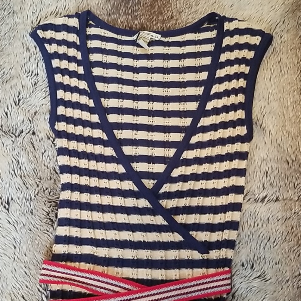 Knit Wrap Dress V Neck, Long Belt. - Picture 5 of 16